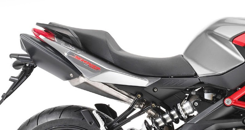 NEW APRILIA SHIVER 750 (2010)