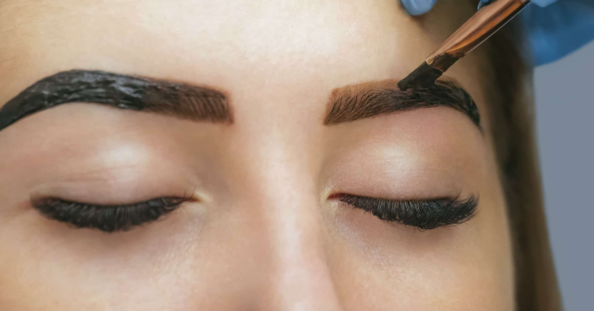 What is brow dye