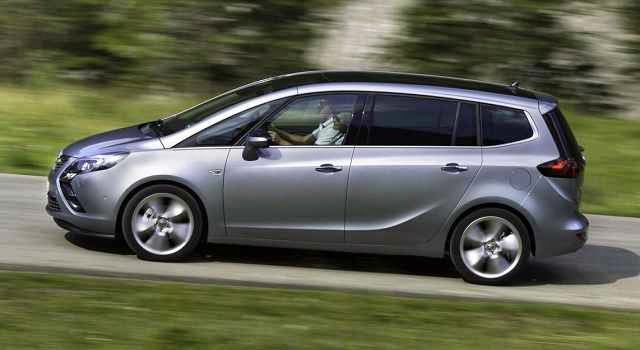 Opel Zafira 2016 Change