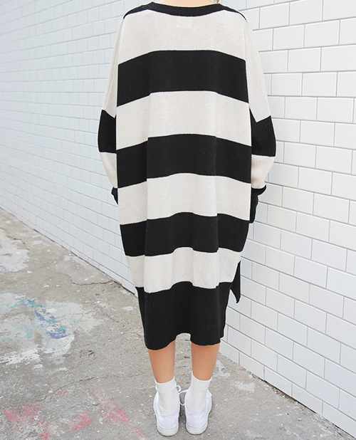  Extremely Loose Striped Dress