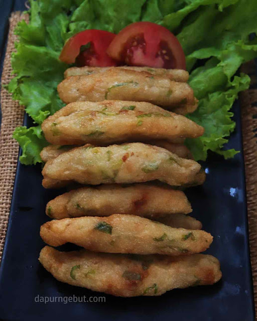 otak-otak goreng ikan tenggiri