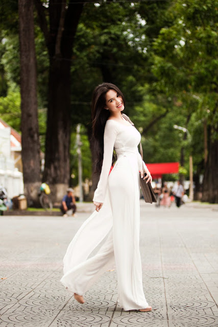 "very-beautiful-gỉrl" V'very-beautiful;-woman" "very-beautiful-girl-in-ao-dai" "ngoc-trinmh-ao-dai" "ngoc-trinh-dep-de-thuong" "ngoc-trinh-duyen-dang"