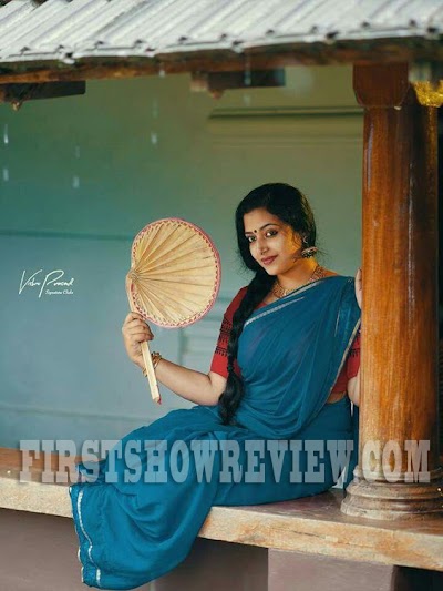 All you need to know about Malayalam's sensation Anu Sithara | Profile |Photo Gallery