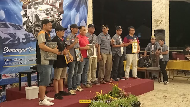 TOYOTA RUSH CLUB INDONESIA CHAPTER CIKARANG MERAYAKAN ULTAH YANG KE - 5