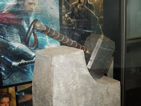 Thor Dark World Mjolnir hammer prop