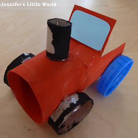 How to make a tractor craft from a cardboard tube