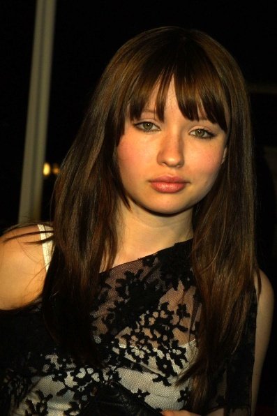 Emily Browning - Picture Colection