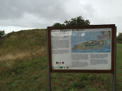 Hispania, Neixon celtic hill-fort   by E.V.Pita (2015)  http://archeopolis.blogspot.com/2015/09/hispania-nexion-celtic-hill-fort-castro.html  Castro de Neixón (Boiro)  por E.V.Pita (2015)