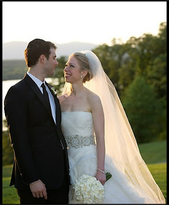 chelsea clinton wedding photos. chelsea clinton wedding dress.