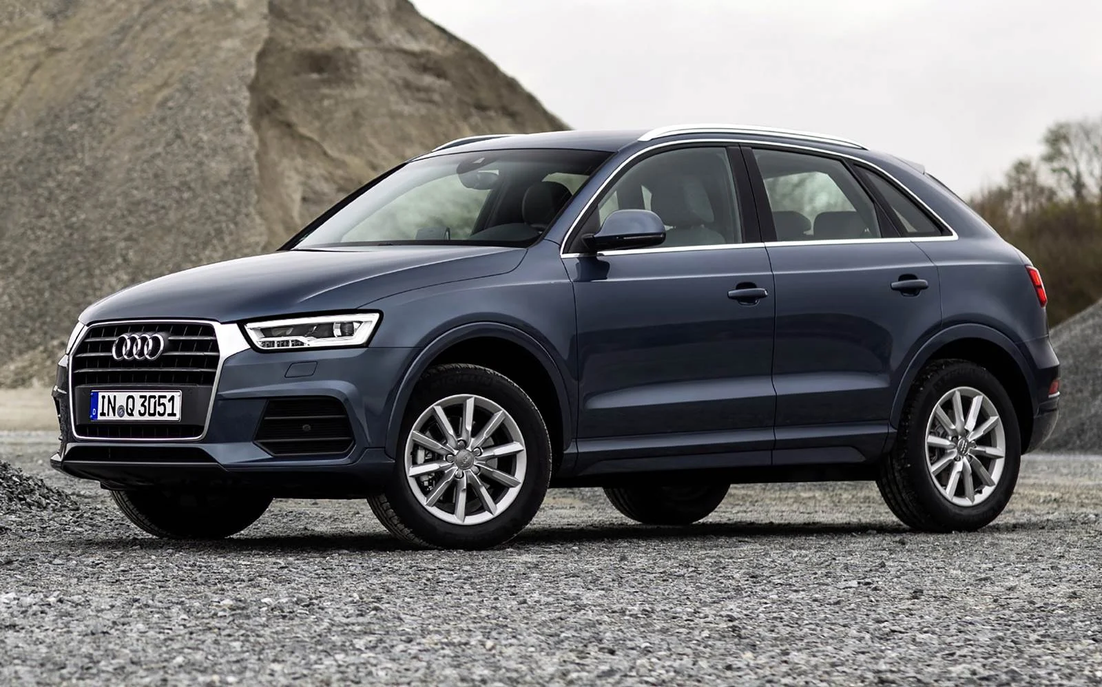 Novo Audi Q3 2015