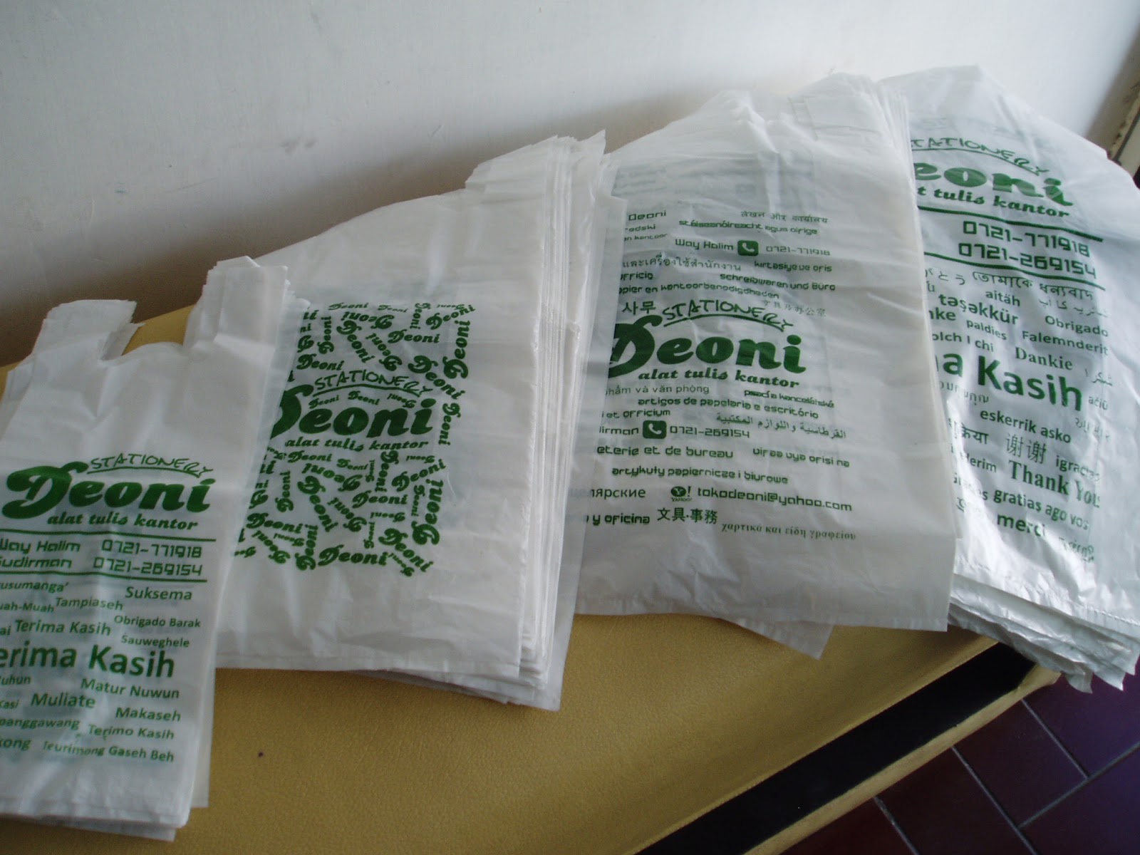 Cleon offset Sablon  plastik  murah Jasa cetak  kantong 