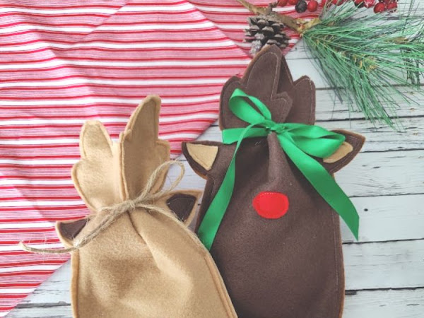 Easy Reindeer Gift Bags