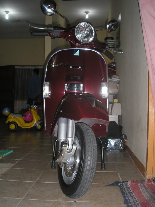 Modifikasi Vespa PX 150 2012 oto trens