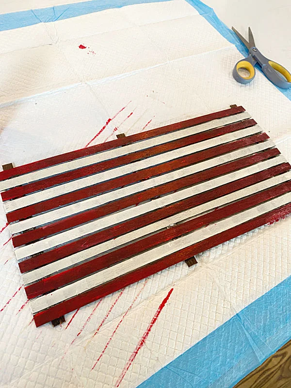 painted red stripes