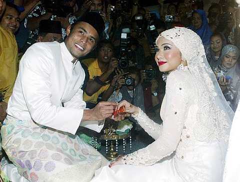 Sharing is caring: Cerita dan gambar tahun bahagia 