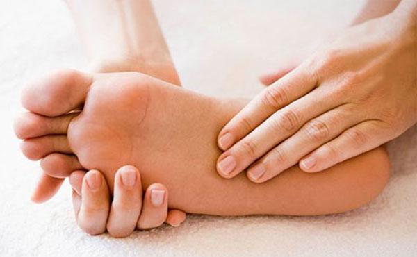 Đào tạo nghề spa - những quan tâm khi học massage bàn chân an toàn