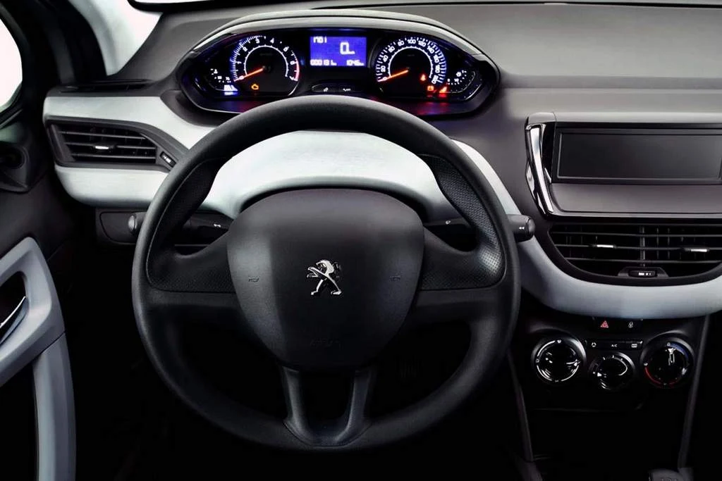 Novo Peugeot 208