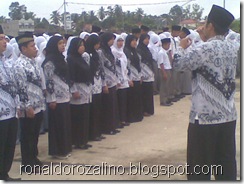 HUT PGRI GURU SMAN PINTAR  PELAKSANA UPACARA  5