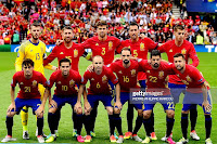 SELECCIÓN DE ESPAÑA - Temporada 2015-16 - De Gea, Sergio Ramos, Piqué, Busquets y Morata; Silva, Cesc, Iniesta, Juanfran, Nolito y Jordi Alba - ESPAÑA 1 (Piqué) REPÚBLICA CHECA 0 - 13/06/2016 - Eurocopa de Francia, Grupo D - Toulouse, Francia, Stade de Toulouse - Alineación: David De Gea; Juanfran, Piqué, Sergio Ramos, Jordi Alba; Busquets; Silva, Cesc Fábregas (Thiago Alcántara 69'), Iniesta, Nolito (Pedro 81'); Morata (Aduriz 61')