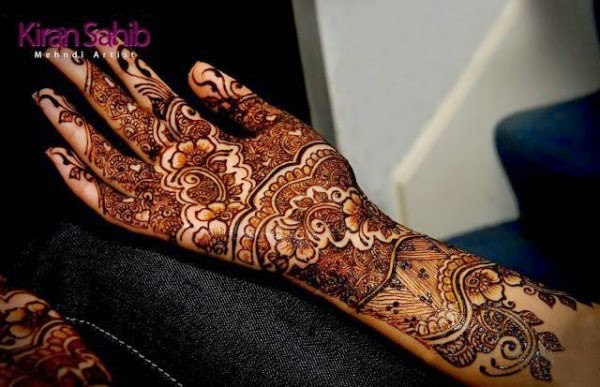 Latest Indian Diwali Mehndi Designs For Indian Diwali Season