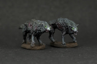 Mordheim Undead Dire Wolves (diagonal right)