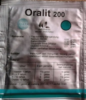 Cara Membuat Oralit di Rumah