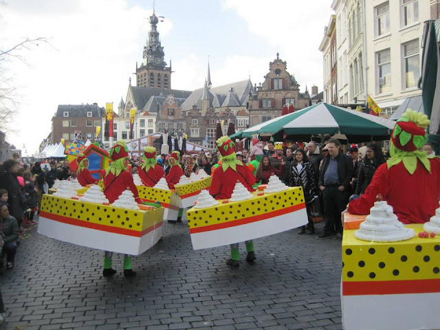 オランダの謝肉祭の様子