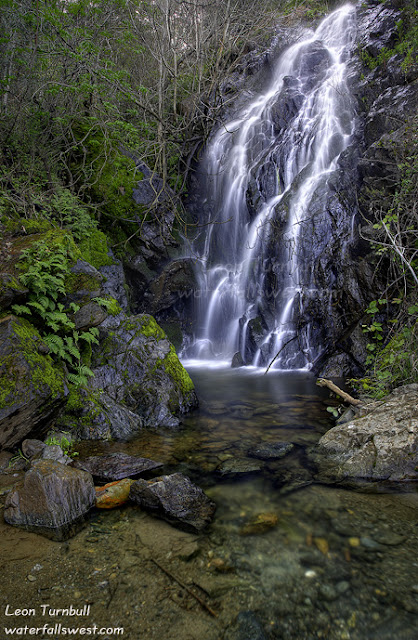 Black Hole Of Calcutta Falls2