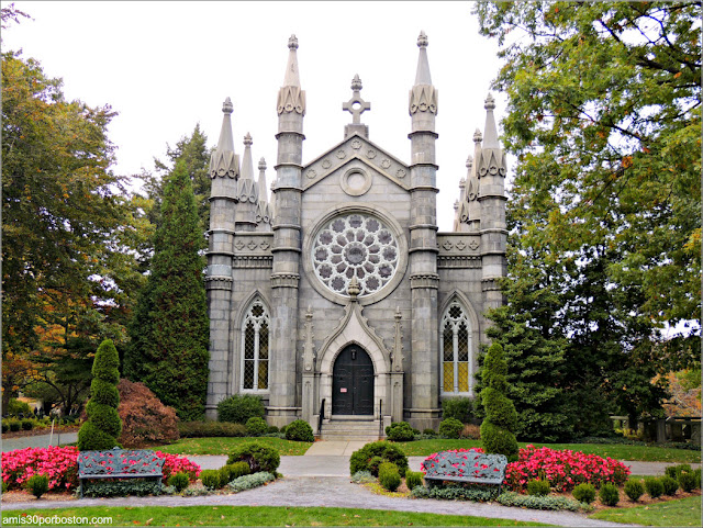 Bigelow Chapel en el Mount Auburn Cemetery, Cambridge