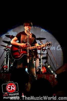 ALI ZAFAR @Royal Rodale Club, Karachi  (Concert Pictures)