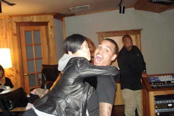 Agrees To Lift Chris Brown's