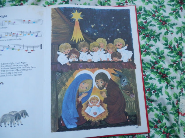 For Christmas, pretty Gisela Gottschlich illustrations. From retro book 'My Big Christmas Book'.  Secondhandsusie.blogspot.com #giselagottschlich #christmas #retro #illustration