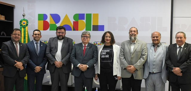 João Azevêdo garante apoio do governo Lula para implantação do projeto Bingo em reunião com ministra da Ciência e Tecnologia