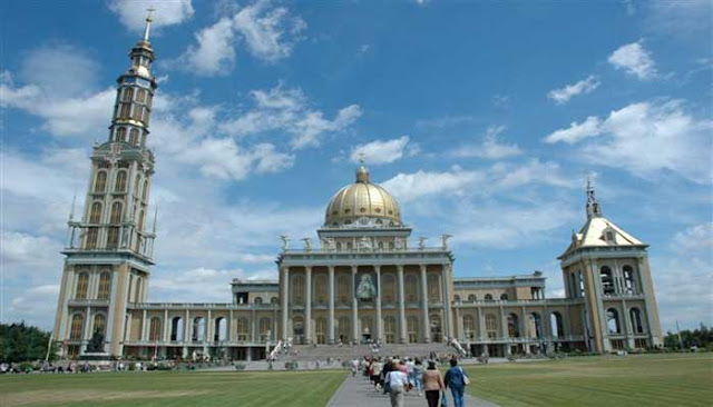 Gereja Terbesar Dan Termegah Di Dunia  