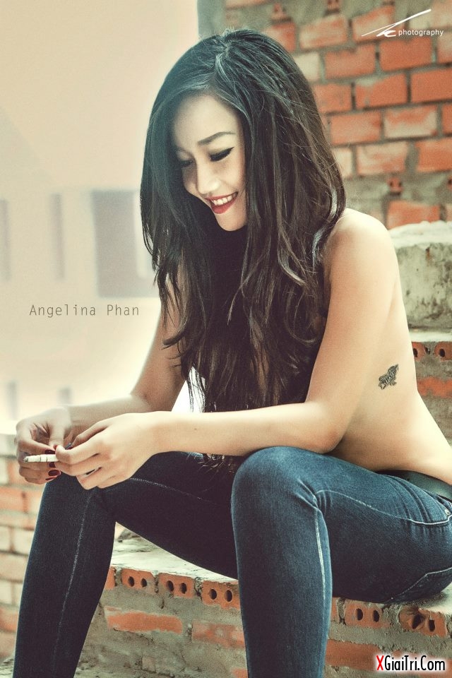Angelina Phan sexy quyến rũ