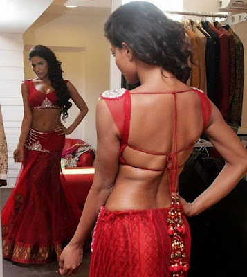 Hot Veena Malik’s Sexy Photo Shoot For Riyaz Ganji’s Store Libas Pictures