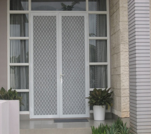 Top Ide 17 Pintu  Aluminium  Ykk Surabaya 