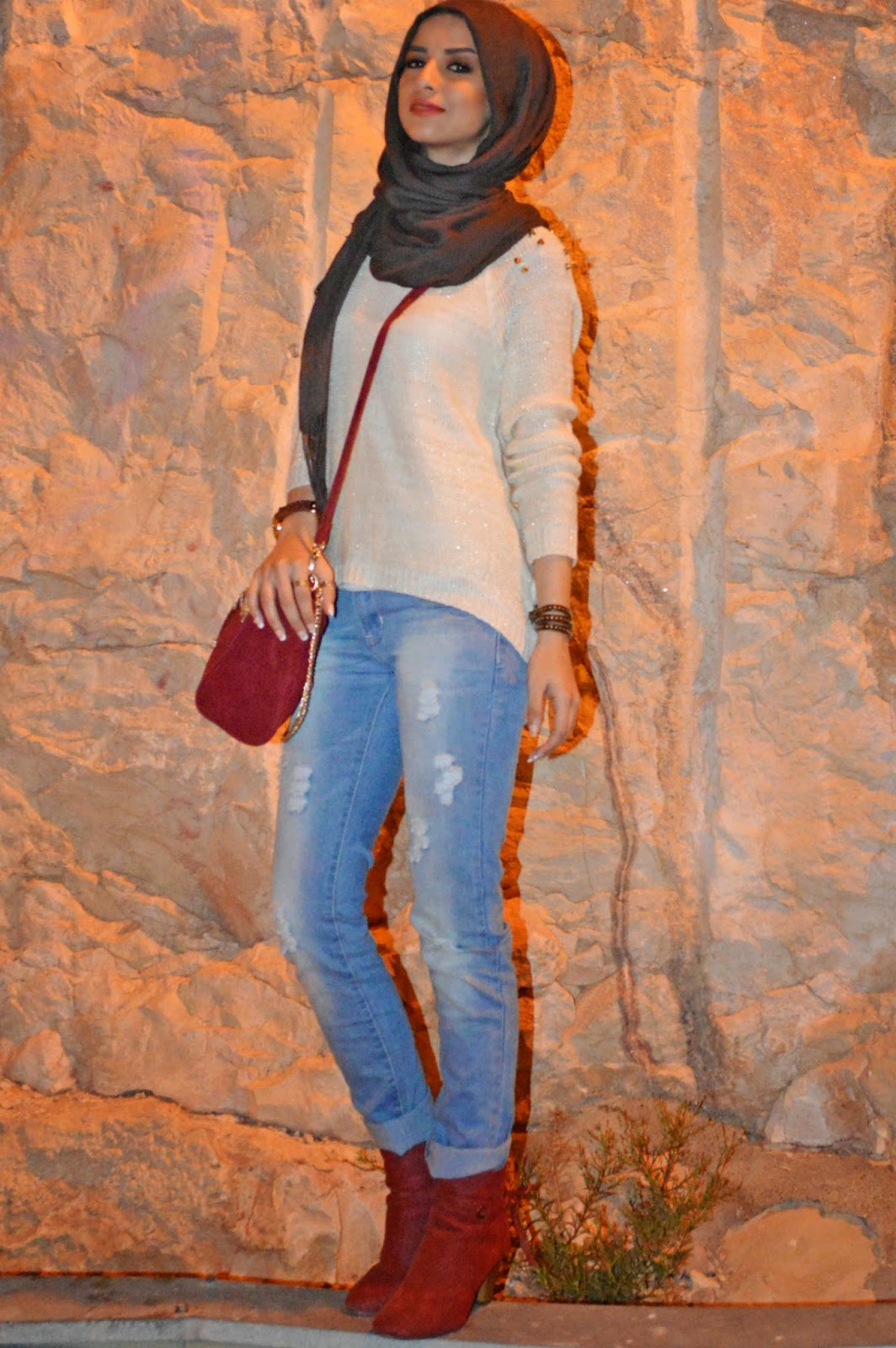 Hijab Fashion through my eyes: Ripped jeans