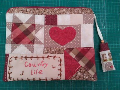 estuche, etui, handbag, pouch, patchwork, aplique, country, totopatch, costura, couture, sewing