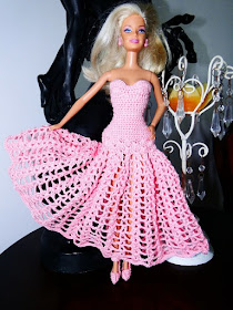 Vestido Longo de Crochê Para a Barbie - Por Pecunia MillioM 1