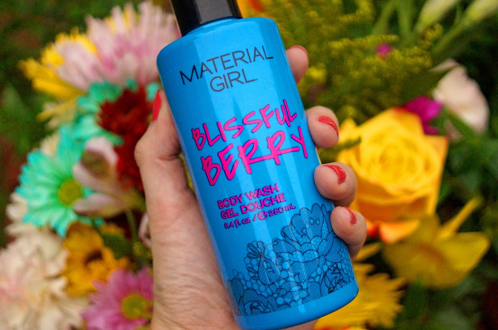 This Body Wash by Material Girl smells like flowers!!