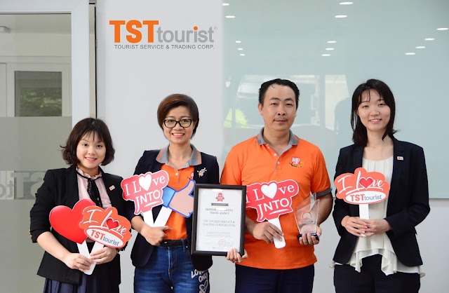 Cục xúc tiến du lịch Nhật Bản trao giải thưởng "Impressive Incentive Travel Agency" cho TST Tourist