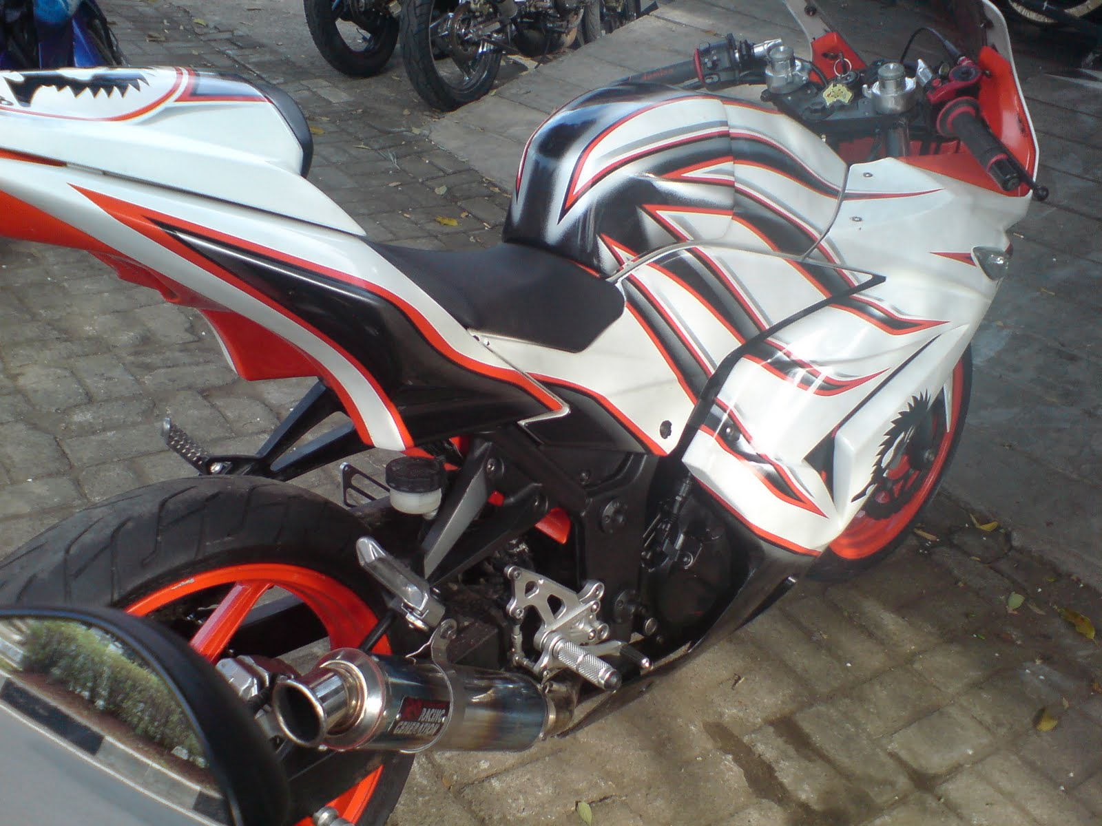 103 Modif Striping Vixion Lama  Modifikasi Motor Vixion 