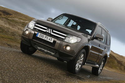 Mitsubishi Pajero 2010 cars