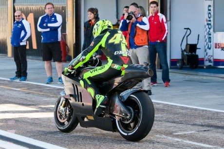 rossi ducati test 460x306 Ducati Test