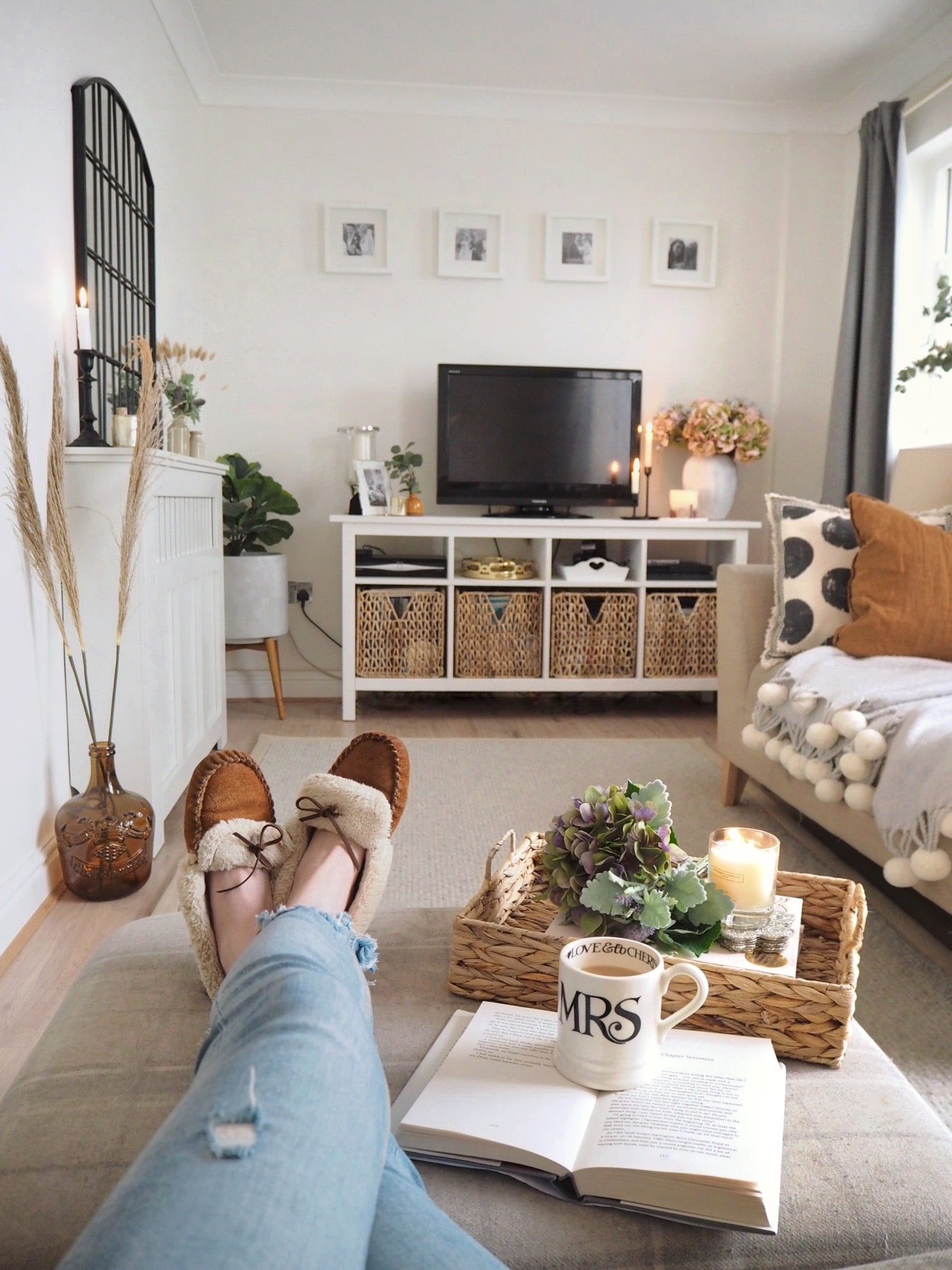 Tricks to make your small home and rooms look bigger, including ideas on how to maximise space, paint colour to choose, clever storage ideas, and ways to trick the eye into making a room appear larger than it really is. Small home living tips and advice.