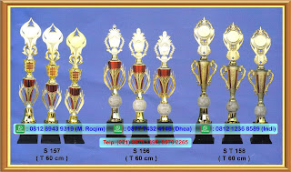 Asaka Trophy Menjual Berbagai Macam Piala, Piala Plastik, Piala Metal, Piala Wisuda, Piala Golf, Piala Kristal, Piala Akrilik, Piala Murah, Piala Anak Tk, Plakat