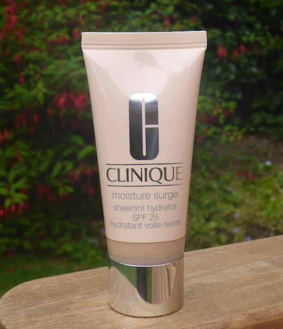 Clinique Moisture Surge Sheertint Hydrator Review