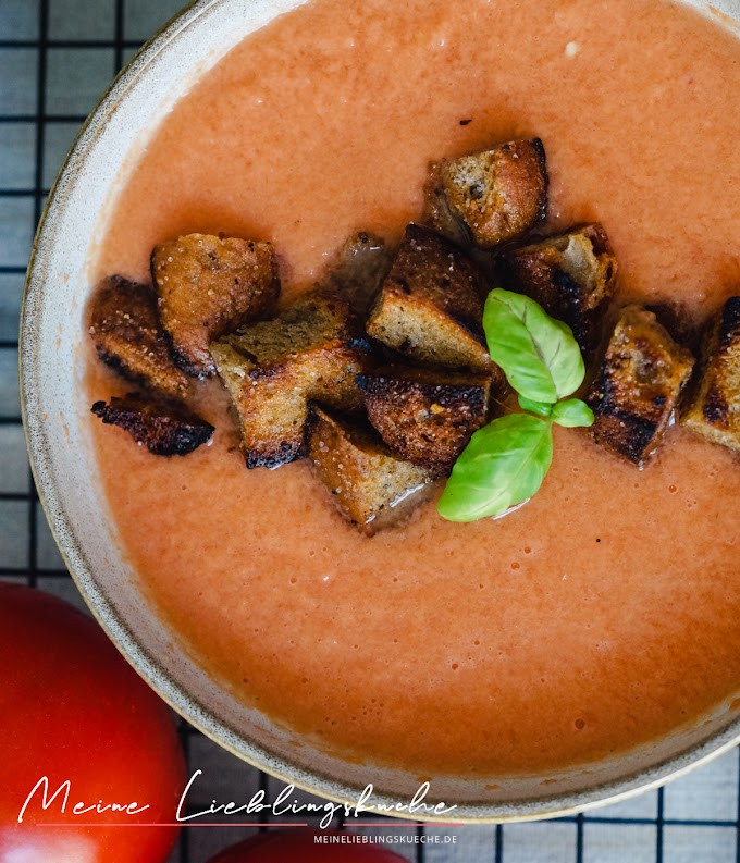 Gazpacho mit Croûtons