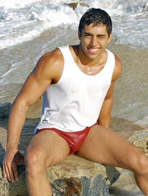 swimpixx sexy speedo free pics speedo men hot men in speedos and swimwear brazilian Homens nos sungas abraco sunga